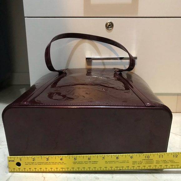 Louis Vuitton Monogram Vernis Tote - Picture 2 of 6